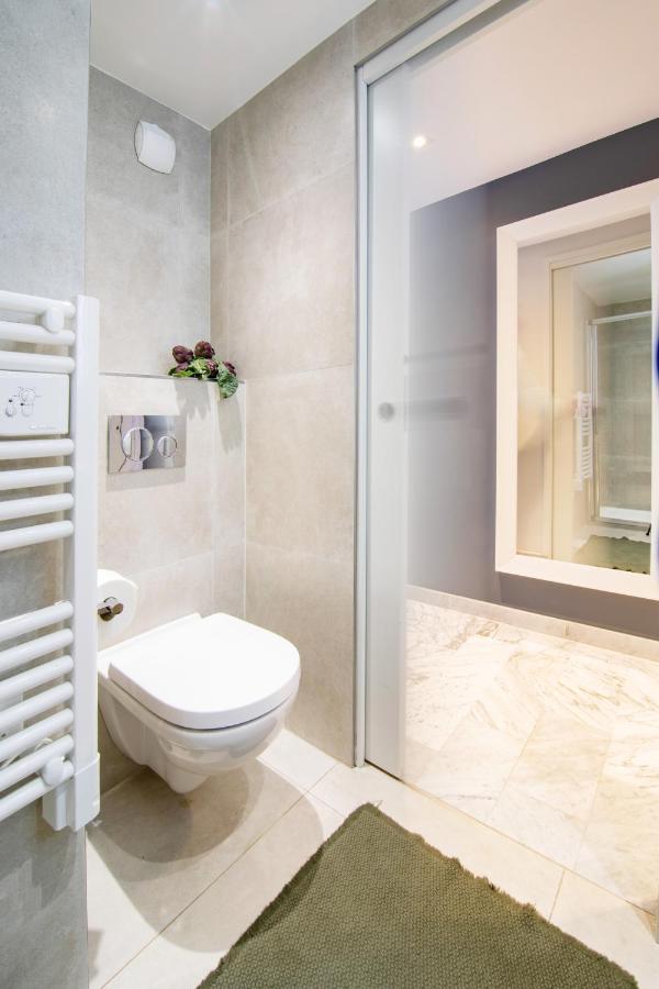 Near Croisette- 4 Star Studio -SeaView Cannes Esterno foto